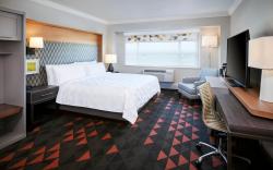 Holiday Inn & Suites Oakville at Bronte By IHG