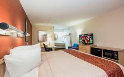 Red Roof Inn Cincinnati - Sharonville