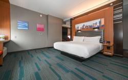 Aloft Charlotte City Center
