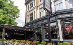 PubLove @ The Crown Battersea