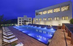 The Kumbha Residency - A Luxury Resort and Spa