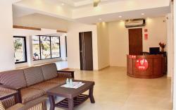 Flagship Relax Holiday Home Near Big G