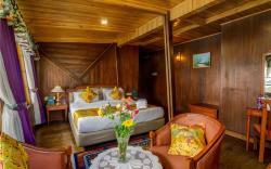 Muscatel Himalayan Resort - 400 Mts from Mall Road