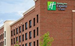 Holiday Inn Express & Suites Franklin - Berry Farms By IHG