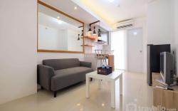 Compact 1BR Bassura City Apartment By Travelio