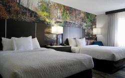 Clarion Pointe Fairborn near Wright Patterson AFB