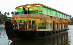 Indraprastham Houseboat