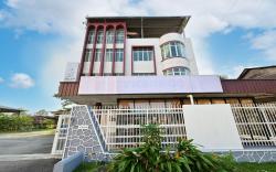 FIRST STAR HOMESTAY