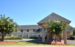 Baymont by Wyndham Braselton / Winder