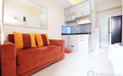 Apt 2BR with Mall Access @Green Pramuka - Travelio