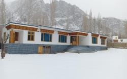Cedar Residency Hunder