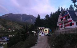 Syameens Homestay Kampungstay 3BR