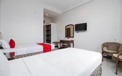 RedDoorz Near Trans Studio Mall 3