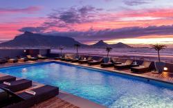 Lagoon Beach Hotel Apartments
