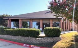 Econo Lodge Inn & Suites