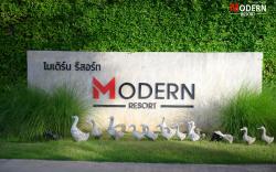 Modern resort Phichit