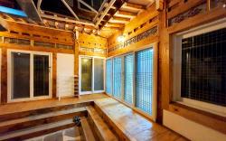Hwangridangil Adamjeong Hanok Stay