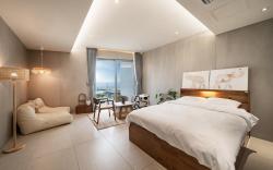Goseong Gyeoulbada Ocean View Pension