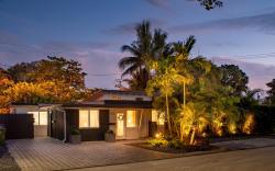 Walk to Wilton Drive - Spacious & Quiet Villa #1