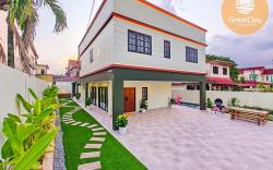La Gloria Villa by Greatday