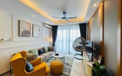 Charming Sea View 2 BR unit  at R&F Princess ANJU