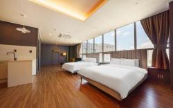 Wanju Innovation City Dragon Hotel