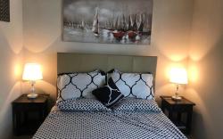 HENRY NEWPORT  1 BED ROOM