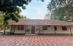 Glanwoods Inn - 2BHK Antique Independent house