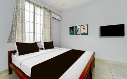 Hotel O Pukkattupady Aluva East