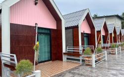Tanaporn resort Bangsaphan