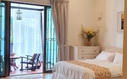 The Garden Suite