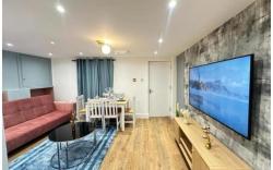 Star Street Apartment-FB