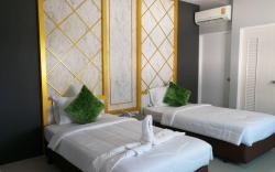 The Nine Hotel Roi-et