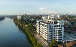 One Riviera Hotel and Residences