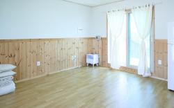 Taean Healing Accommodation Room C