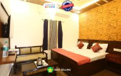 Goroomgo Hotel Hanuman Near Ram Mandir Ayodhya