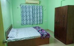 Private Room @ 4 Bhk Bungalow1, GB Road Thane West