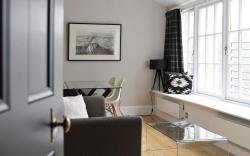 Linton Collection 28 North Bridge