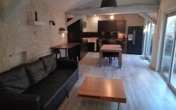 Large House 16 persons 5 bedrooms 3 bathrooms La Rochelle Croix Chapeau