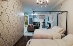 Seaview Landmark Studio Homestay at Gurney 