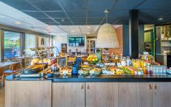 Campanile Dijon Est Saint Apollinaire Hotel