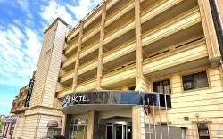 Amazon Hotel – Free Massage