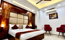 Hotel Cosmo - Karol Bagh