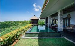 The Ocean Views Luxury Villas & Apartment