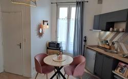 Studio Notre Dame heart of the city Wifi Netflix
