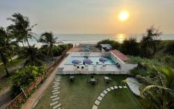 Kay's By the Sea
