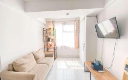 The Simple 2BR at Jarrdin Cihampelas By Travelio