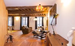 Apt Moutarde, calme, authentique,  70m2 3e étage
