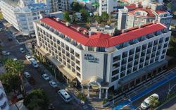 ADA JULIAN HOTEL