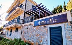 Villa Mir